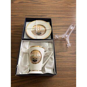 Mecca fine porcelain cup and plate in decorative box